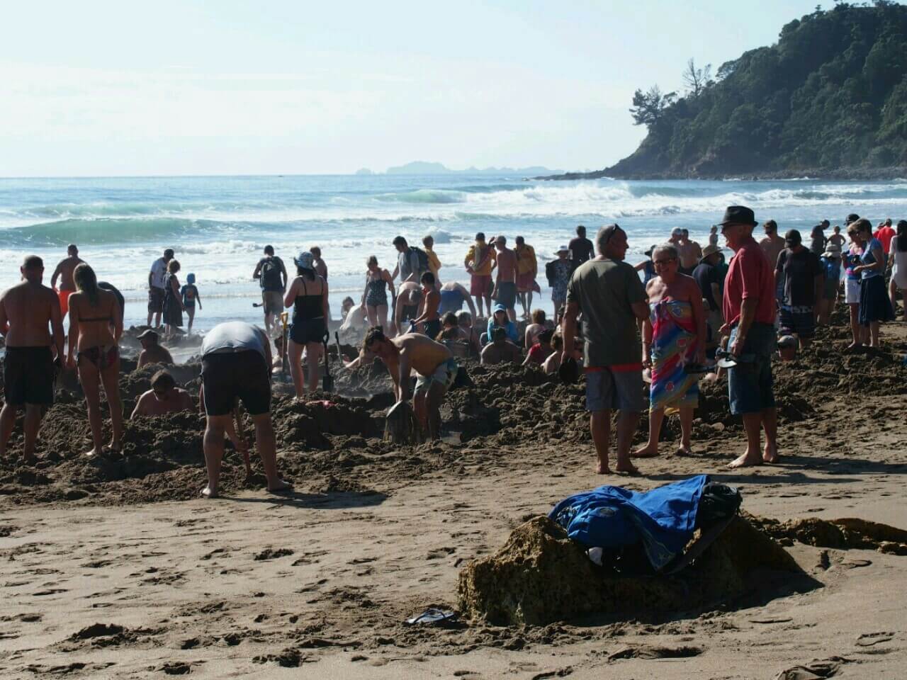 Mayhem at Hot Water Beach